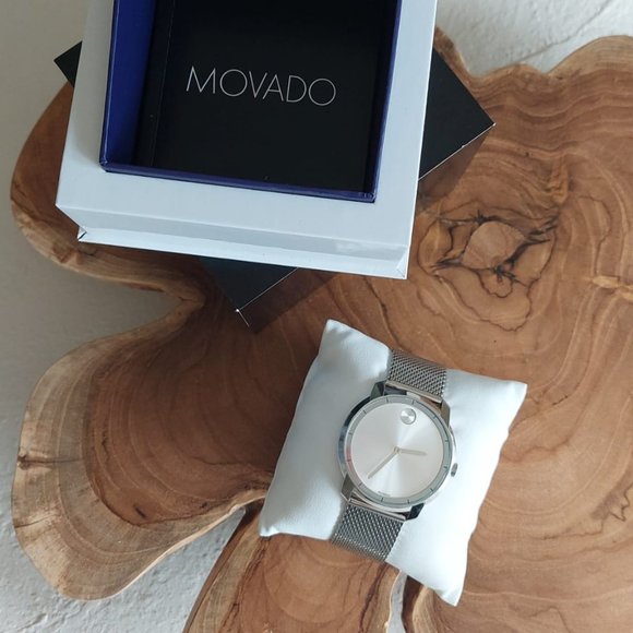 Movado BOLD Watch - Picture 2 of 8